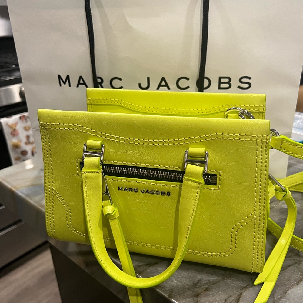 Marc Jacobs Lime Green Women's Bag